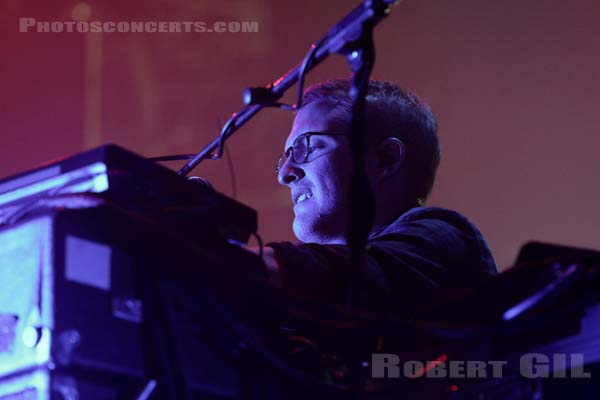 FLOATING POINTS - 2016-10-27 - PARIS - Grande Halle de La Villette - 